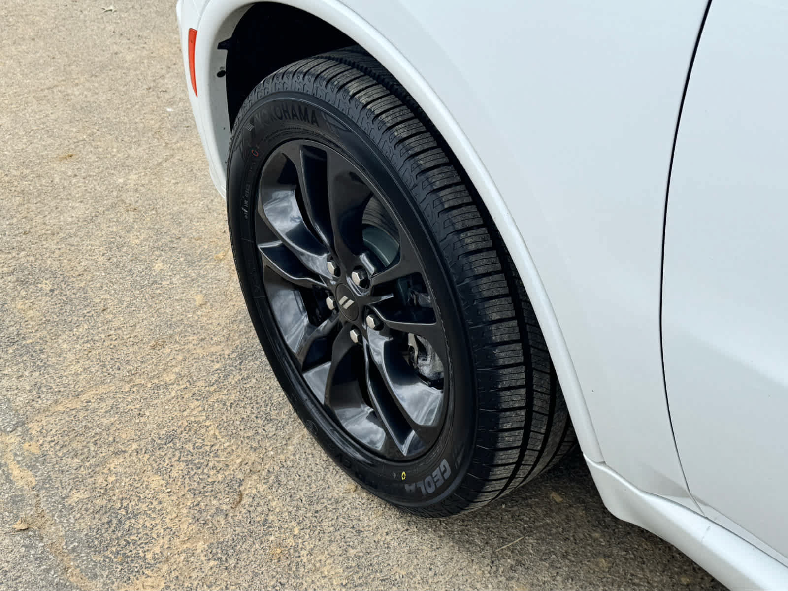 Used 2023 Dodge Durango GT AWD/4WD image 13