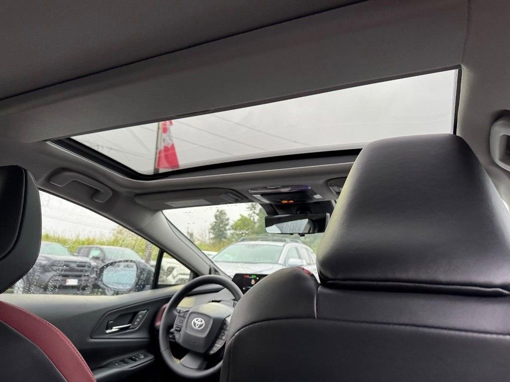 New 2026 Toyota Prius XSE Premium image 6