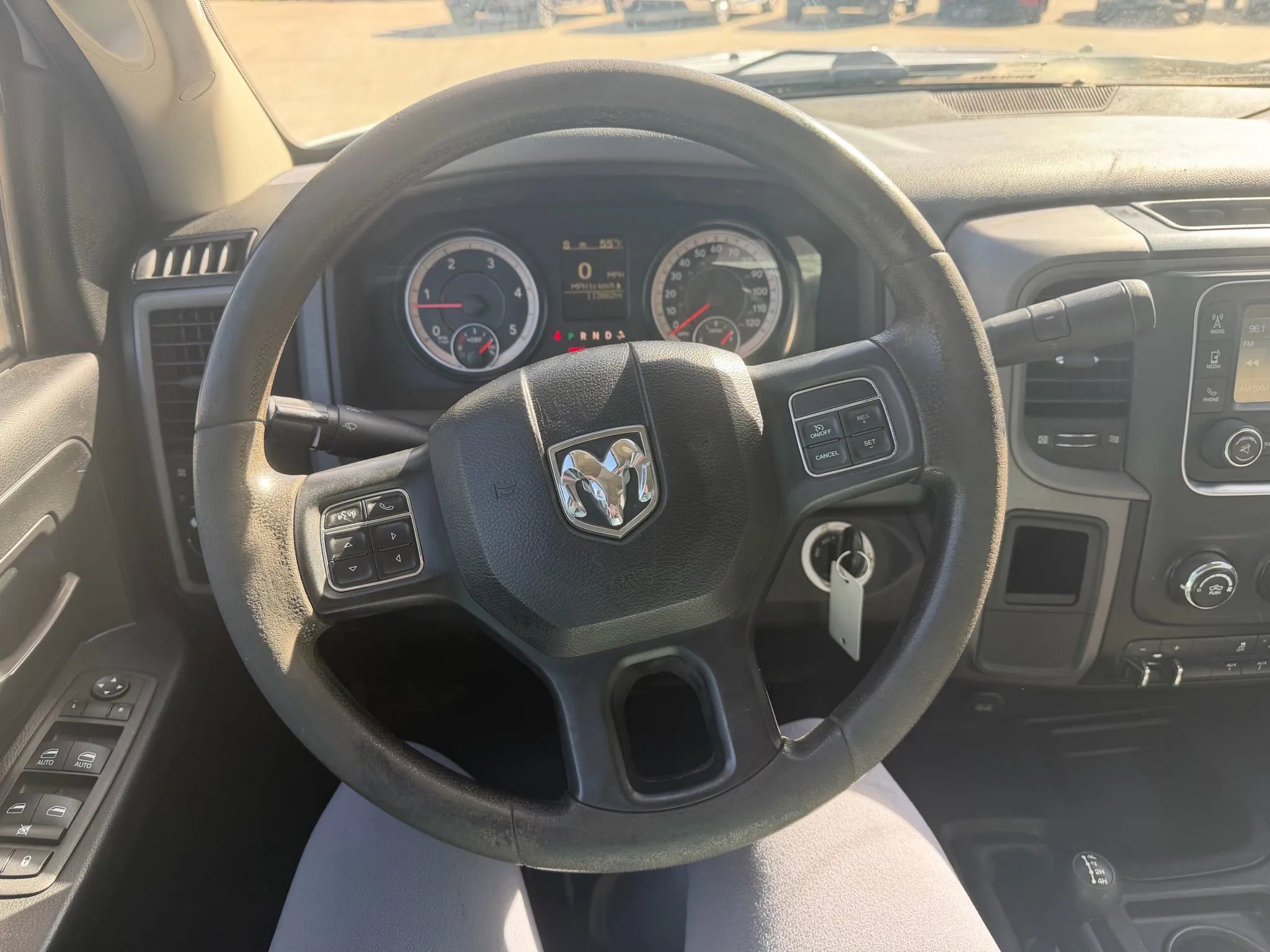 Used 2018 RAM 3500 Tradesman w/ Chrome Appearance Group AWD/4WD image 21