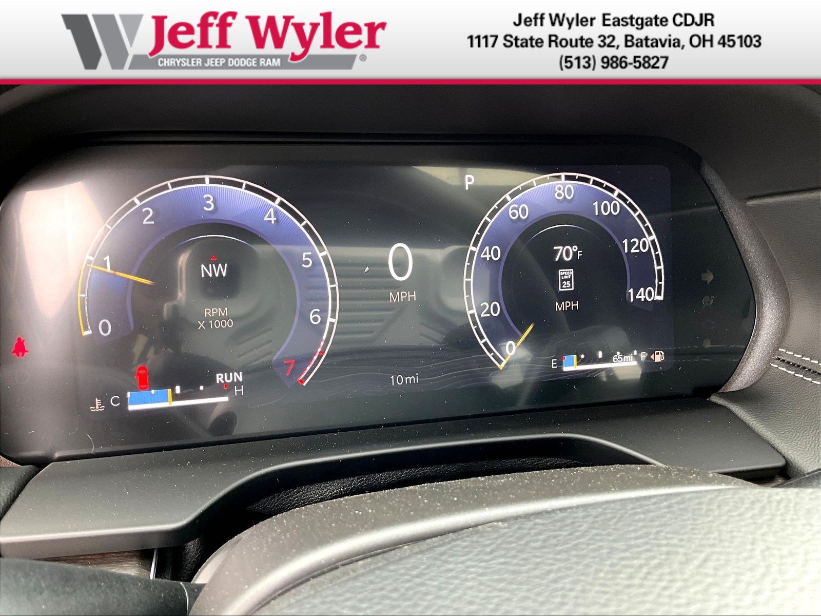 New 2026 Jeep Grand Cherokee Altitude AWD/4WD image 24