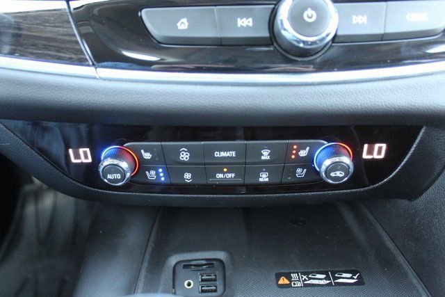 Used 2020 Buick Enclave Avenir w/ Avenir Technology Package image 43