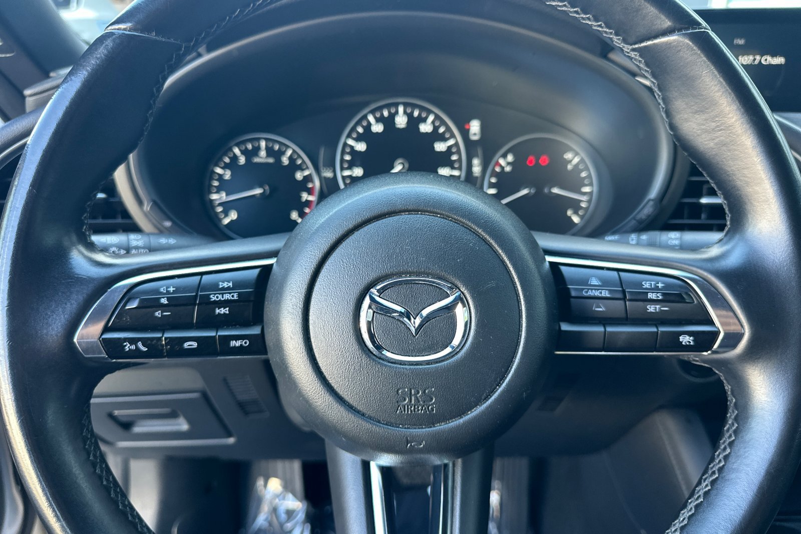 Certified 2025 MAZDA MAZDA3 s Sport FWD image 22