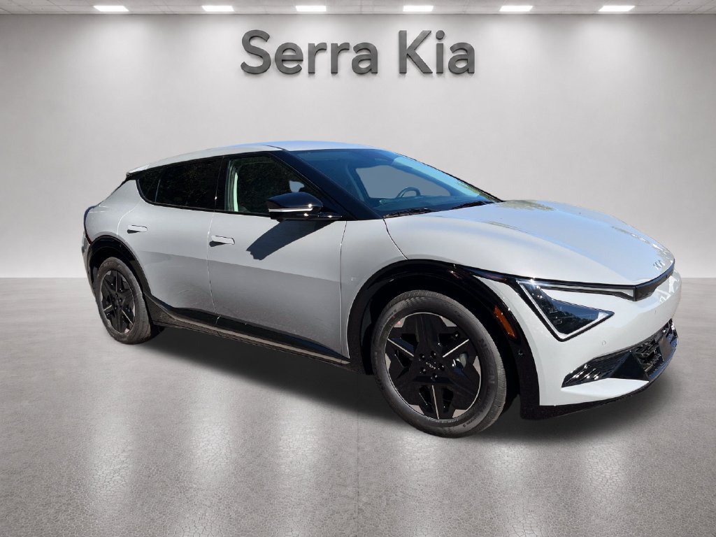 New 2026 Kia EV6 Wind RWD image 8