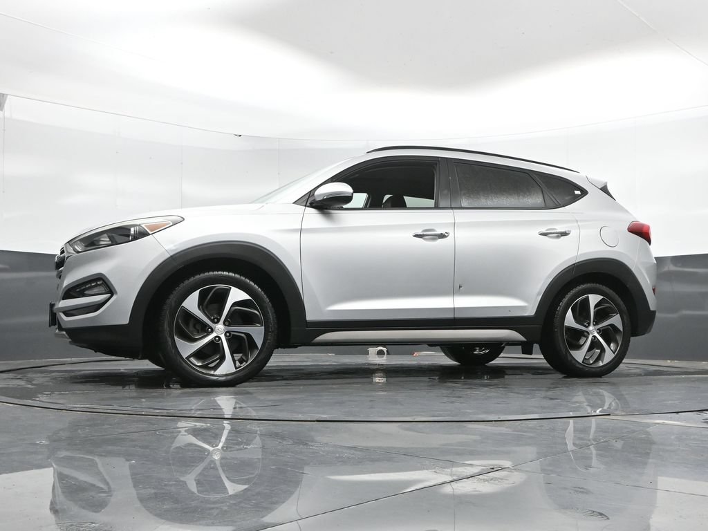 Used 2017 Hyundai Tucson Limited w/ Limited Ultimate Package 03 AWD/4WD image 46