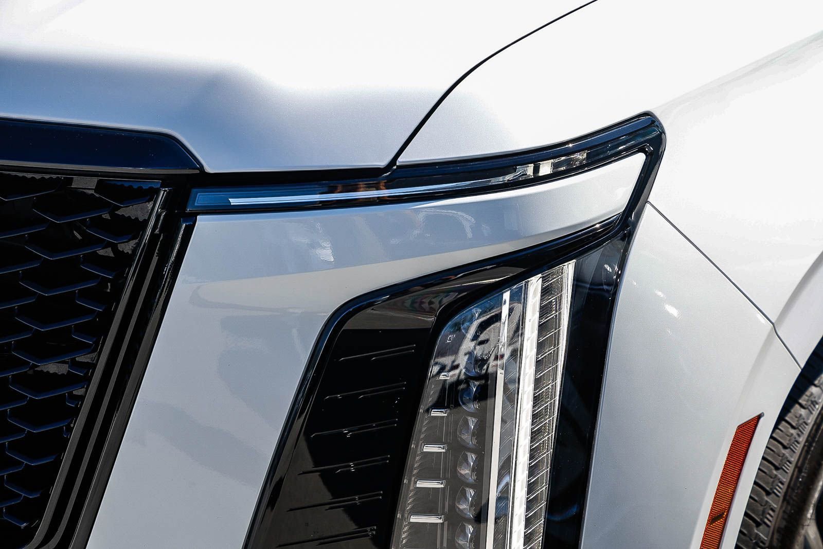 Used 2025 Cadillac Escalade Sport Platinum AWD/4WD image 7