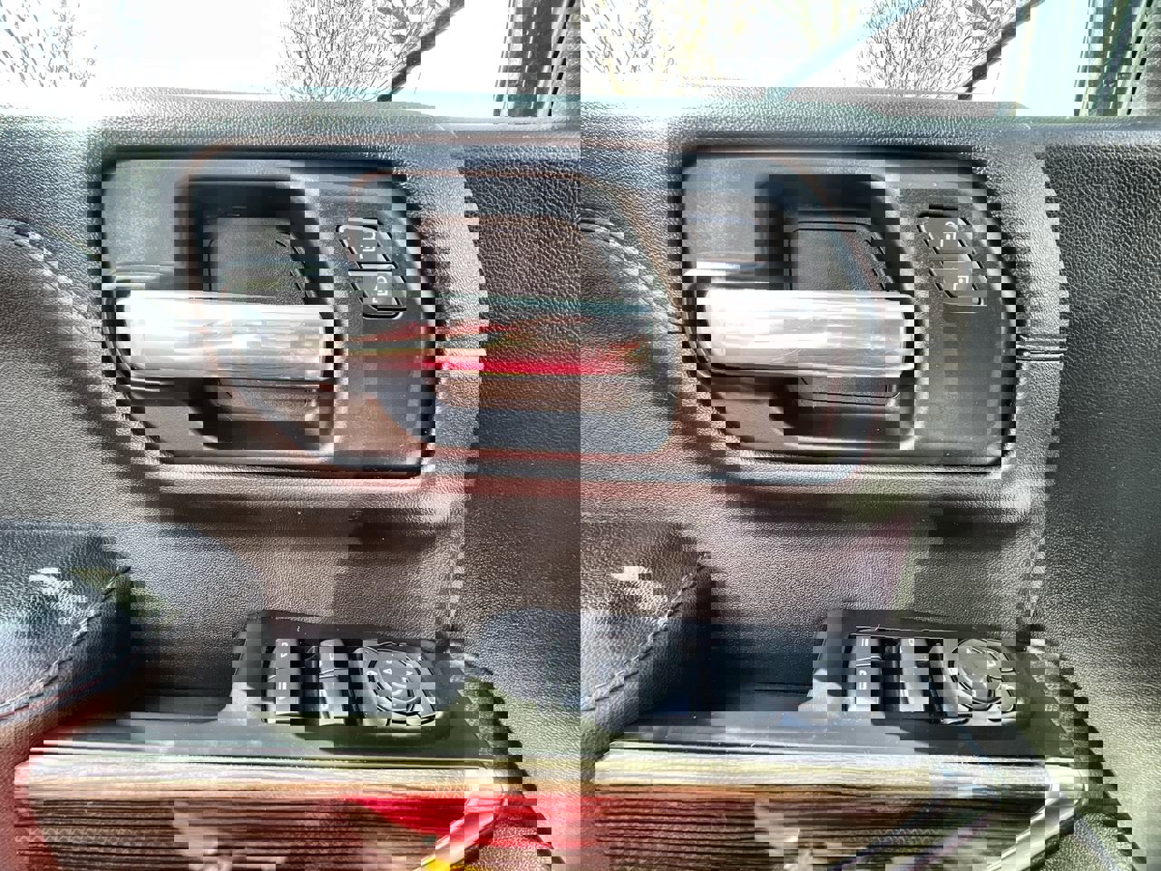 Used 2019 Chevrolet Silverado 1500 RST w/ All-Star Edition image 23