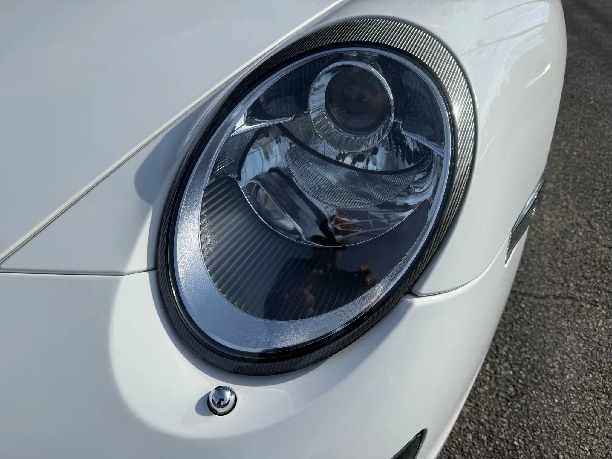 Used 2006 Porsche 911 Carrera 4 AWD/4WD image 11