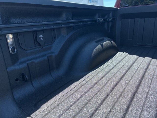 New 2026 RAM 1500 4x4 Crew Cab image 11