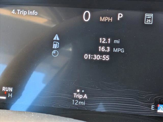 New 2026 Jeep Grand Cherokee Altitude image 11