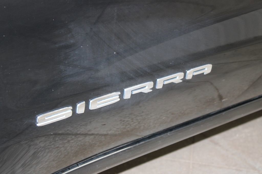 Used 2024 GMC Sierra 1500 SLE image 14
