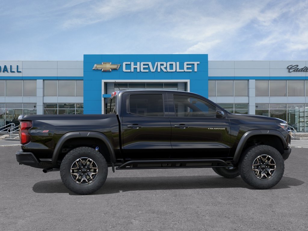 New 2026 Chevrolet Colorado ZR2 w/ Technology Package AWD/4WD image 5