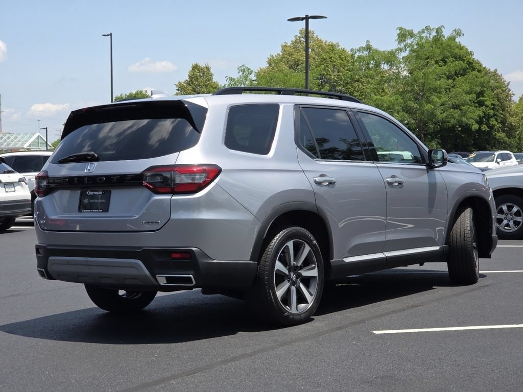 Certified 2023 Honda Pilot Touring image 23