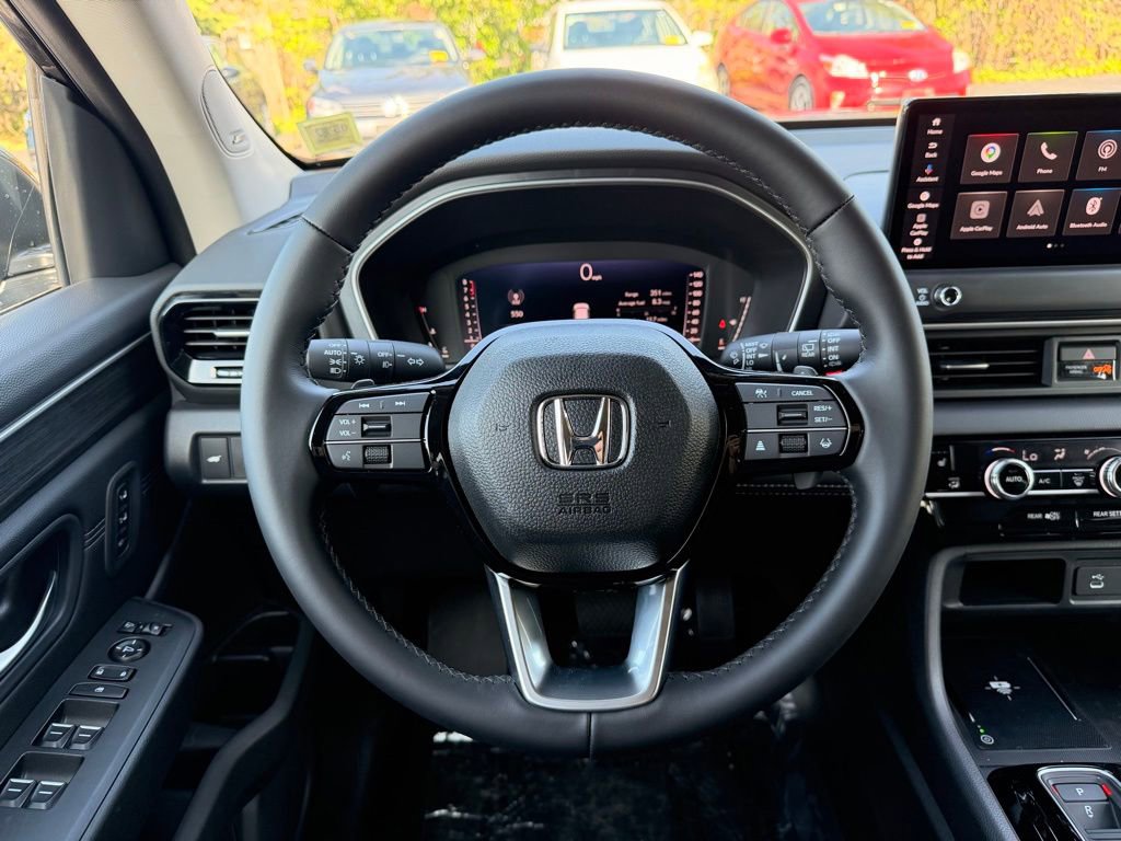 New 2026 Honda Pilot Touring image 6