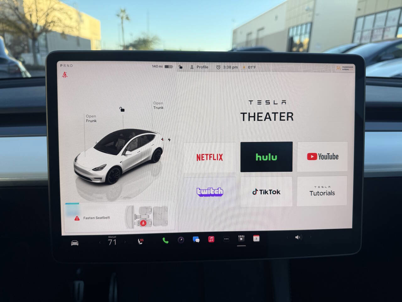 Used 2023 Tesla Model Y Performance image 18