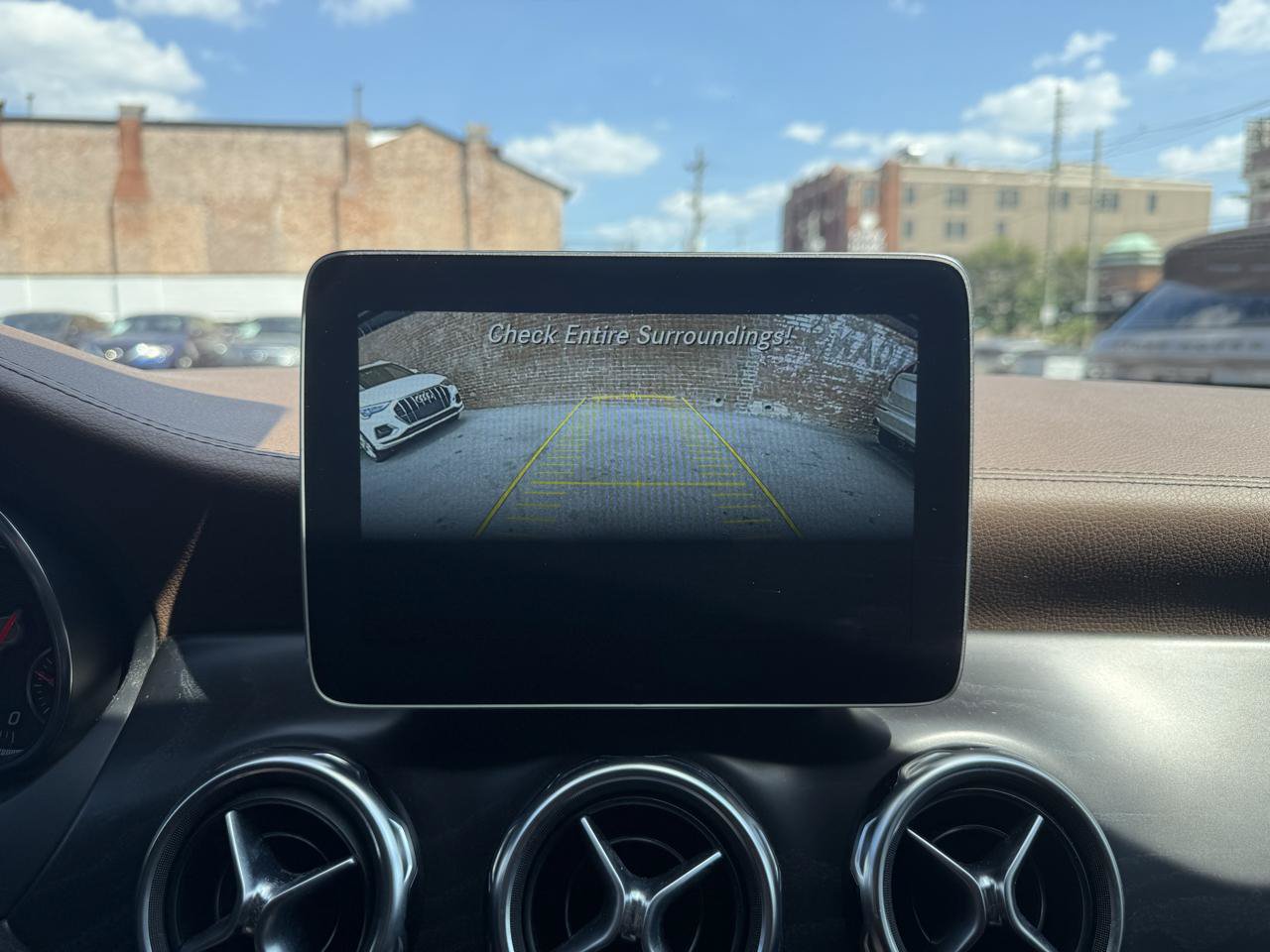 Used 2019 Mercedes-Benz GLA 250 image 12