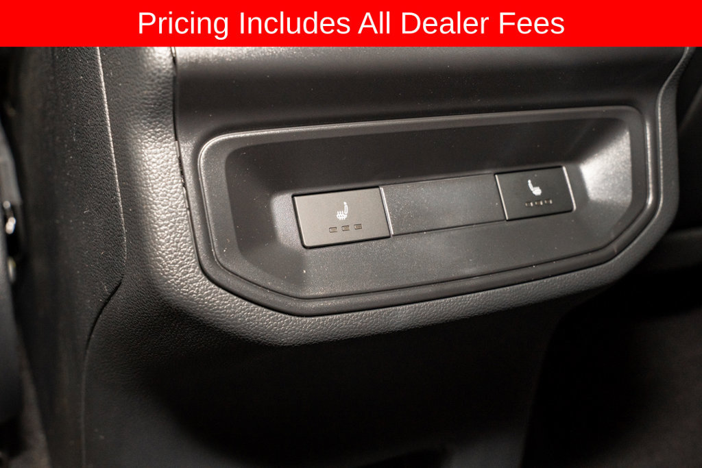 Used 2025 Volkswagen Atlas Cross Sport SEL R-Line AWD/4WD image 9