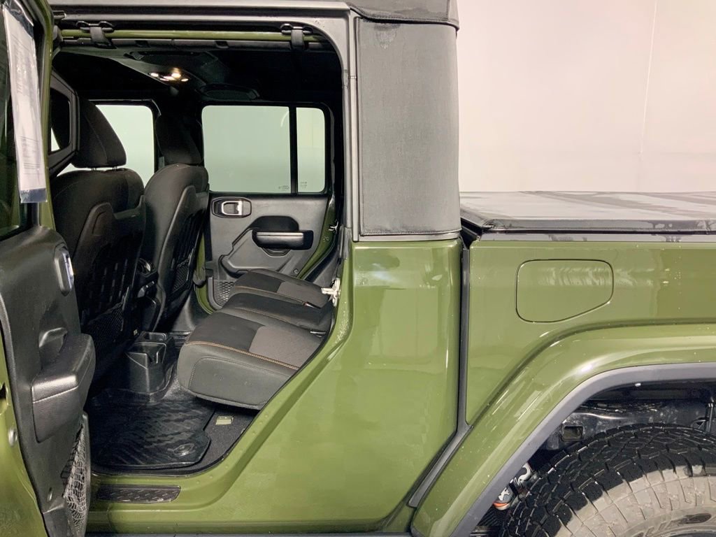 Used 2021 Jeep Gladiator Mojave w/ Cold Weather Group image 27