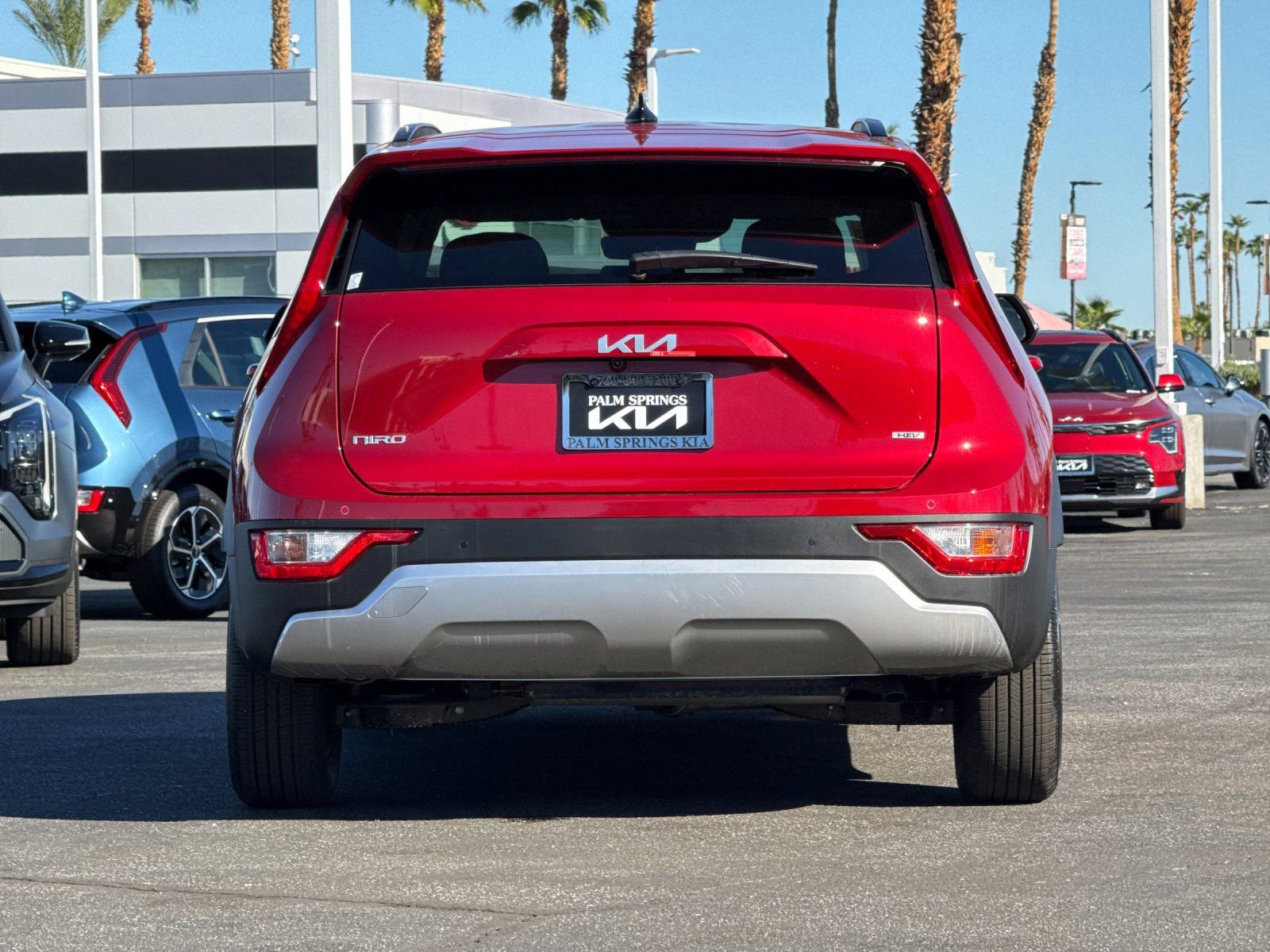 New 2025 Kia Niro EX image 4