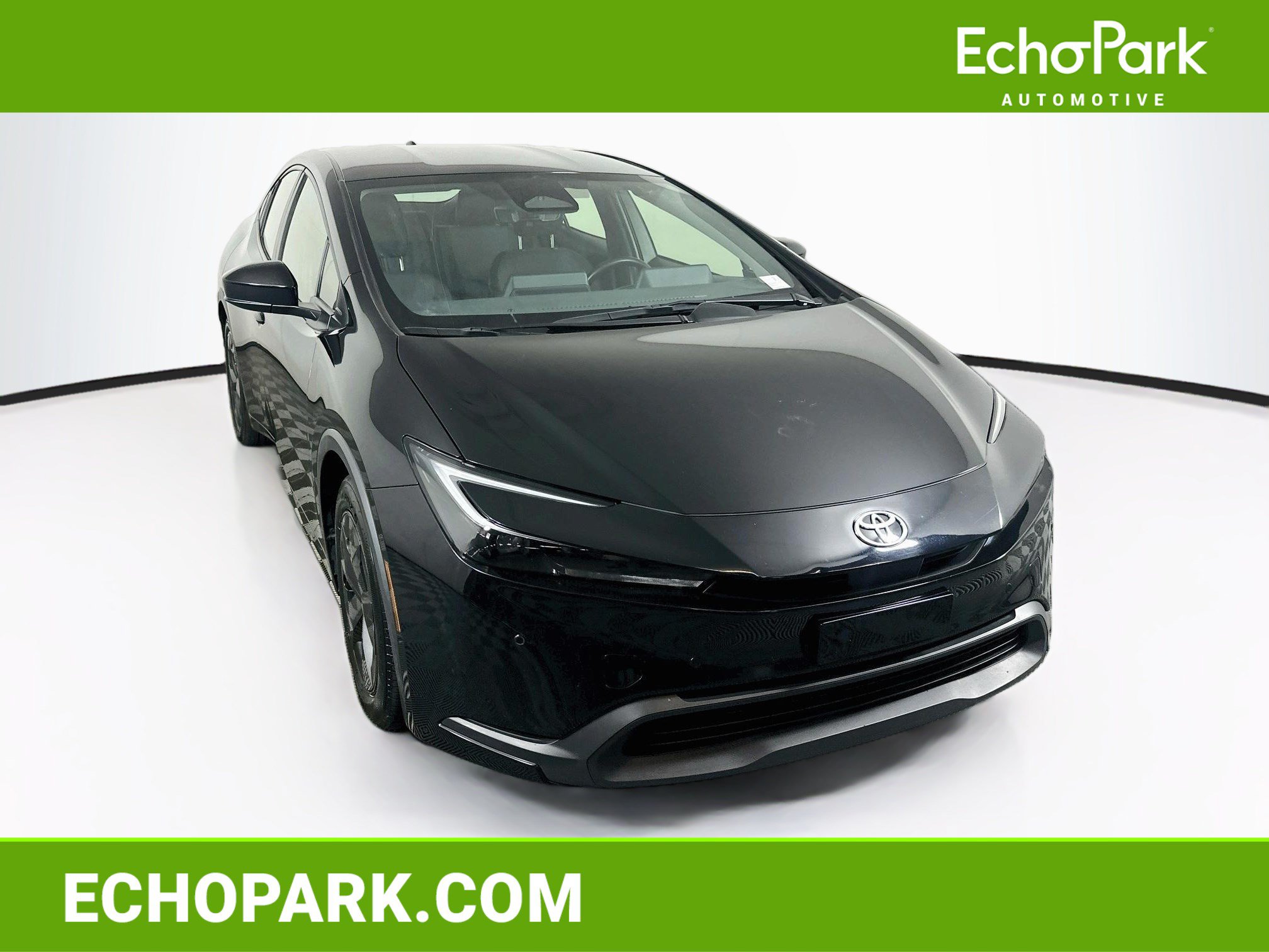 Used 2024 Toyota Prius LE FWD image 1