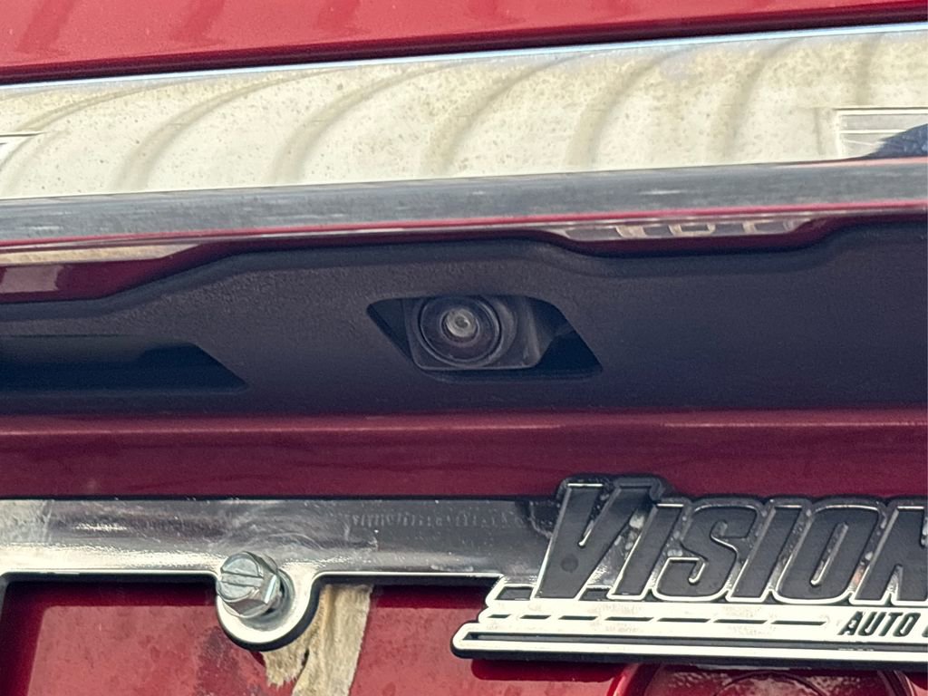 Used 2019 Nissan Rogue SV image 16