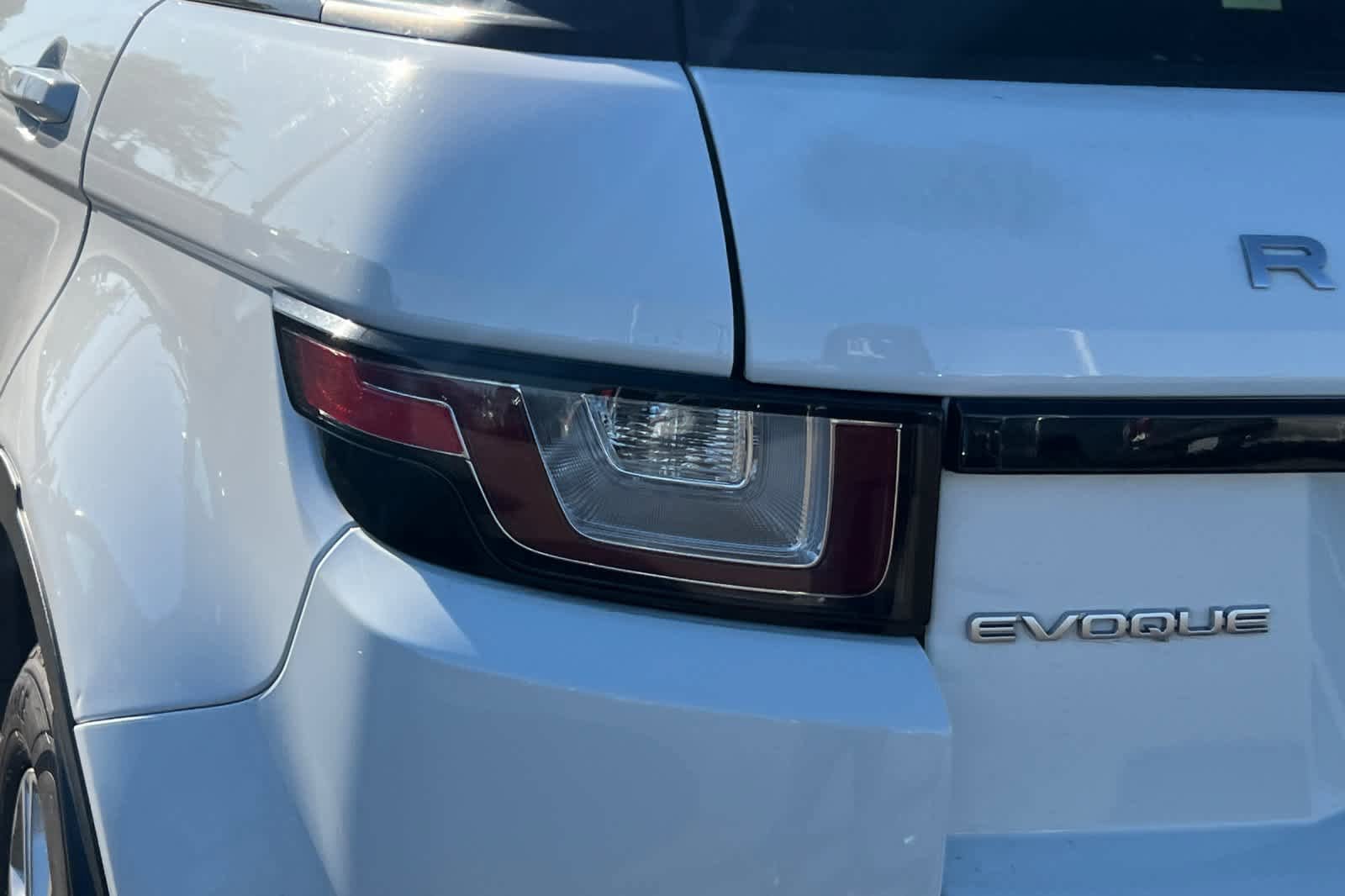 Used 2017 Land Rover Range Rover Evoque SE Premium AWD/4WD image 20
