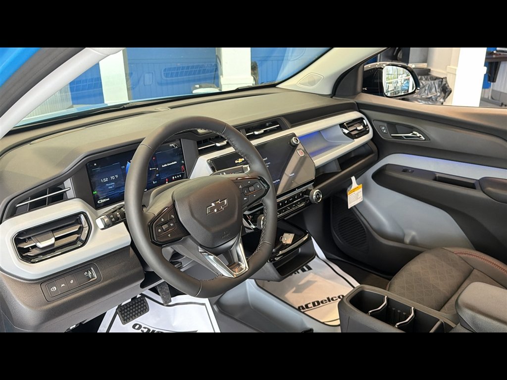 New 2027 Chevrolet Bolt RS FWD image 8