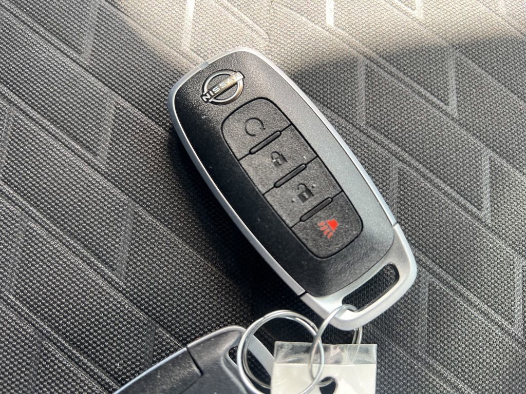 Certified 2024 Nissan Kicks SV image 26