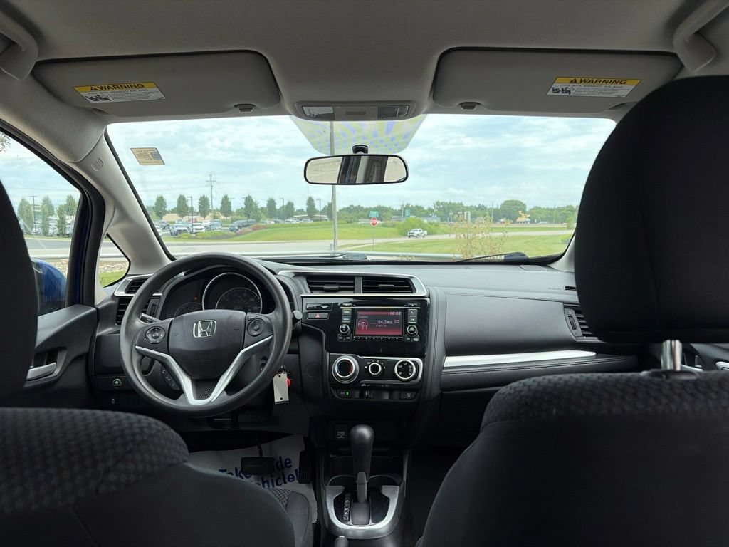 Used 2018 Honda Fit LX image 31