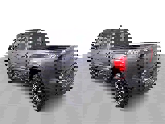 Used 2019 Toyota Tacoma TRD Sport w/ Technology Package image 6