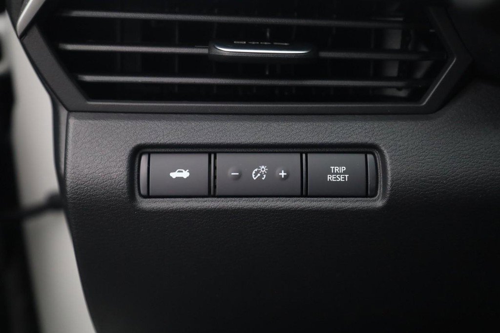 New 2026 Nissan Altima 2.5 SV image 13