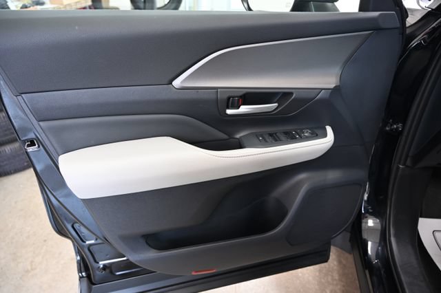 Certified 2026 Toyota Grand Highlander AWD image 29