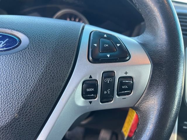 Used 2013 Ford Explorer XLT image 15