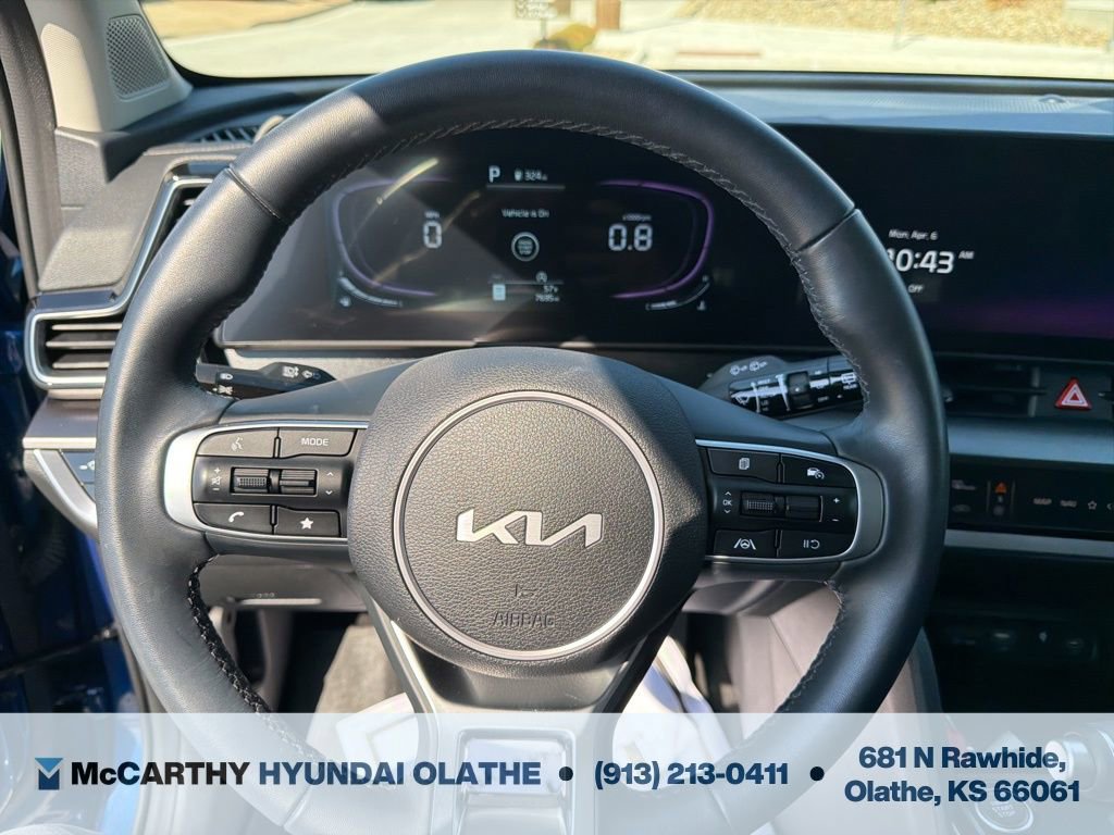 Used 2025 Kia Sportage EX w/ Premium Package FWD image 6