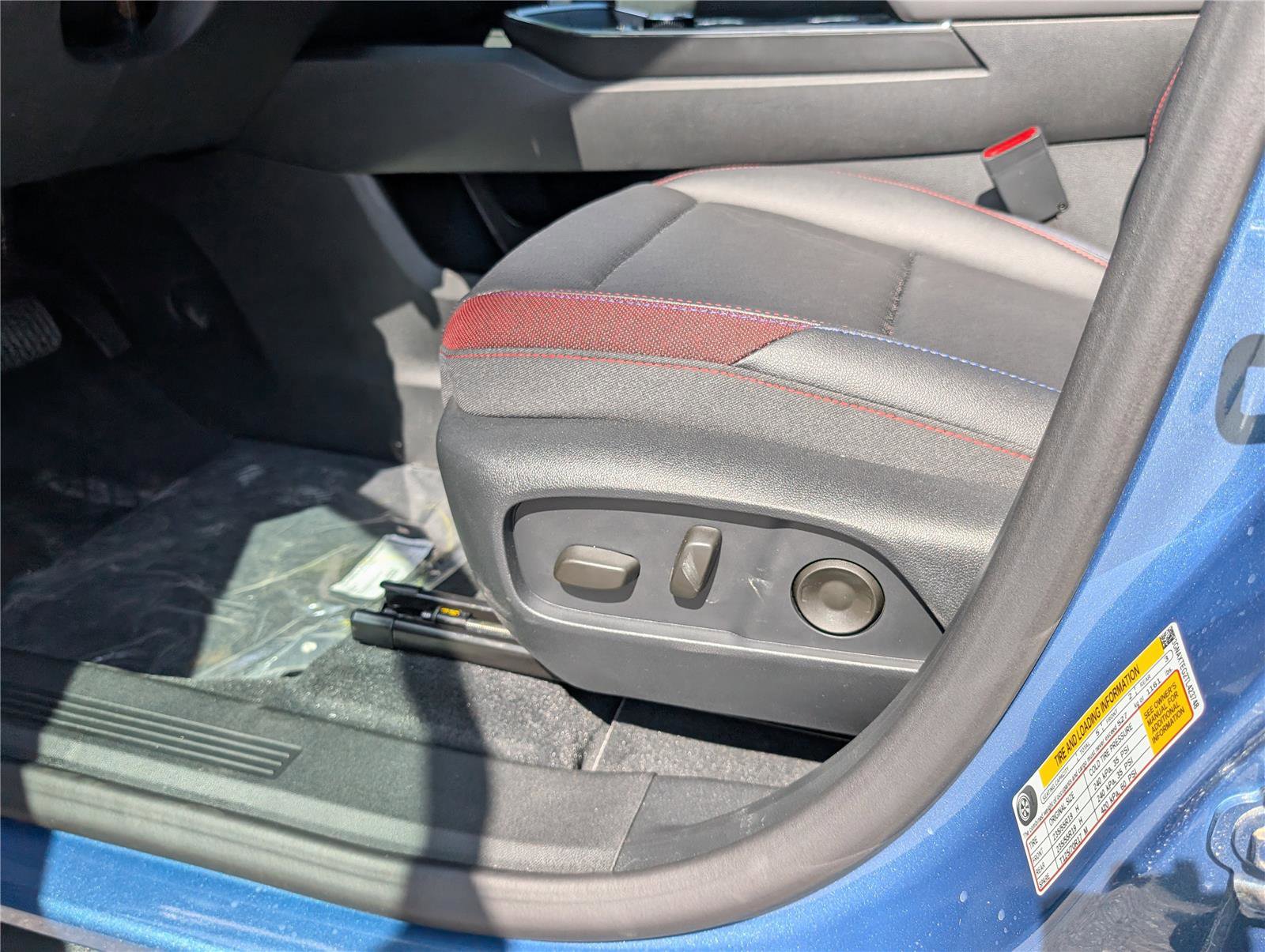 New 2026 Chevrolet Equinox RS w/ Convenience Package III image 17