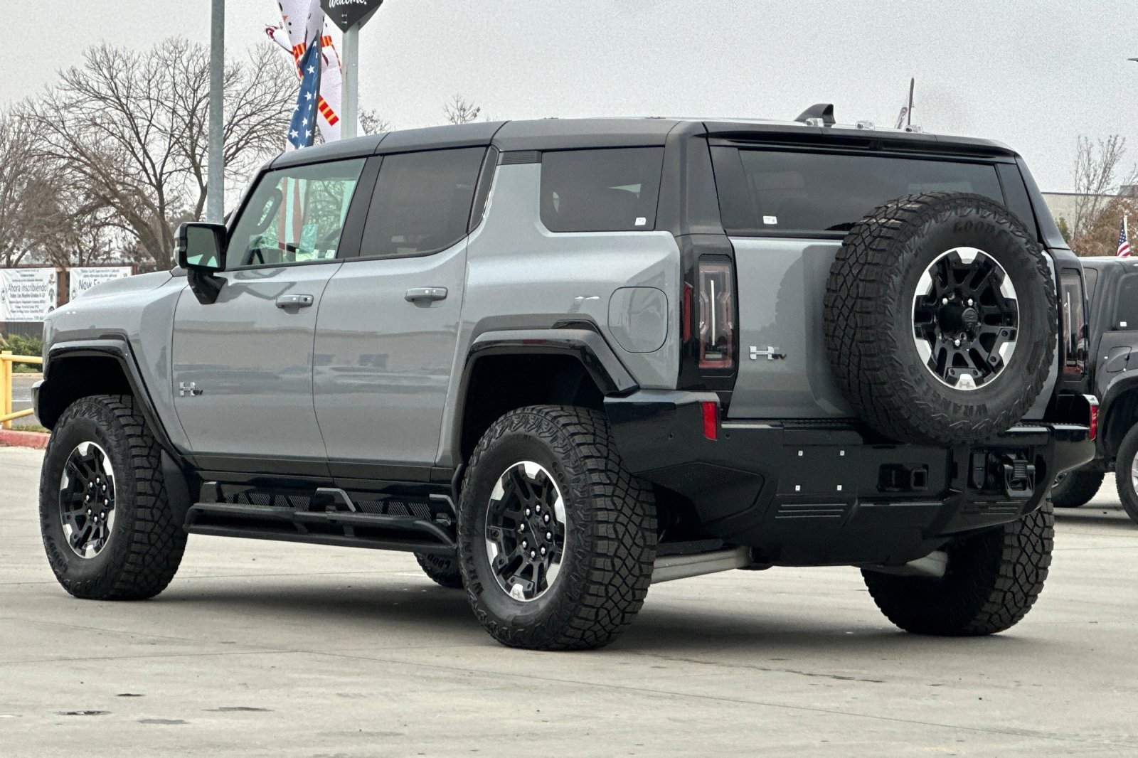 New 2025 GMC Hummer EV 3X w/ Extreme Off-Road Package image 4