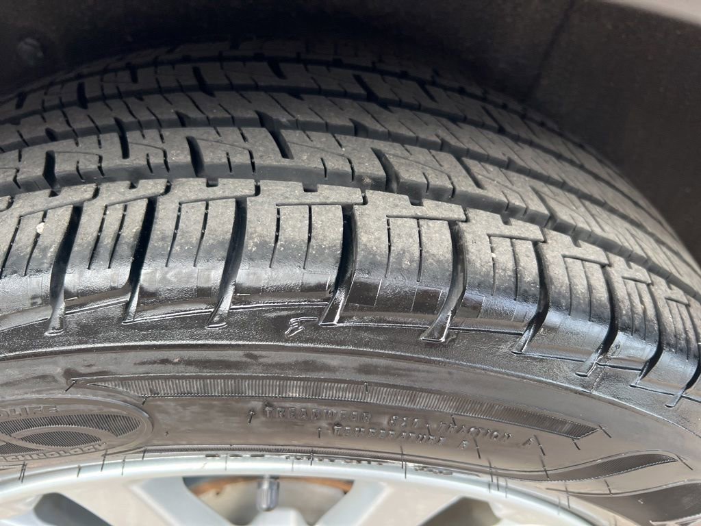 Used 2020 Nissan Rogue Sport SV w/ All-Weather Package image 42