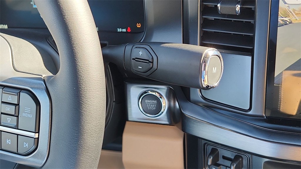 New 2026 Ford F350 Lariat image 24