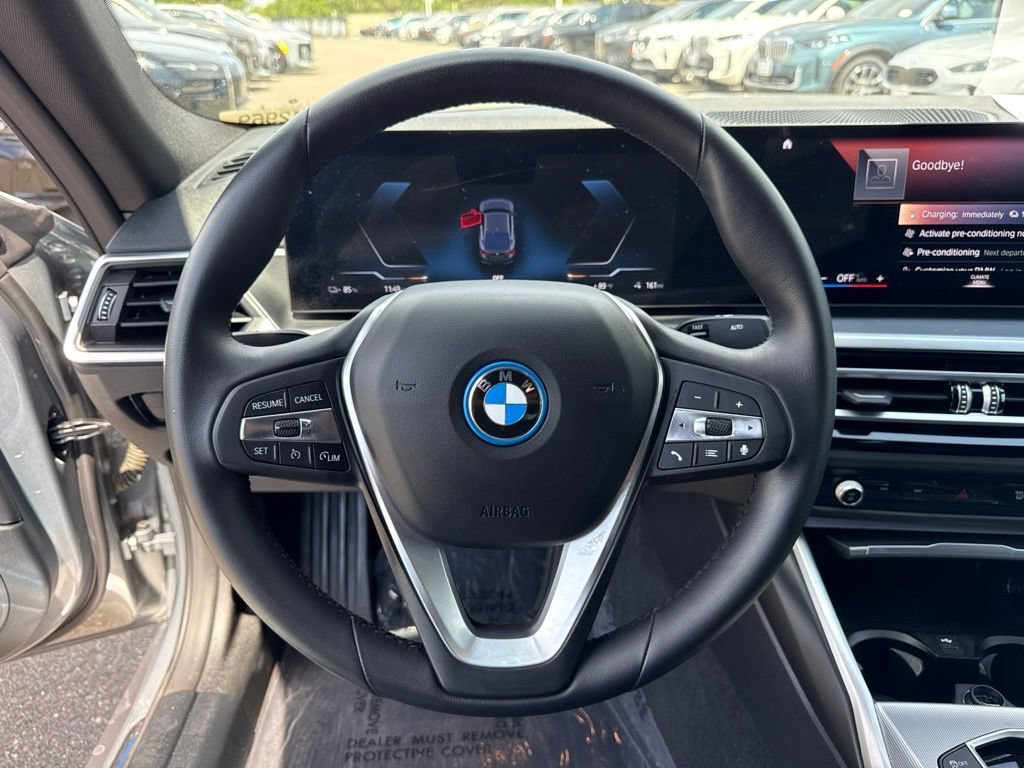 Used 2023 BMW i4 eDrive40 w/ Parking Assistance Package RWD image 24