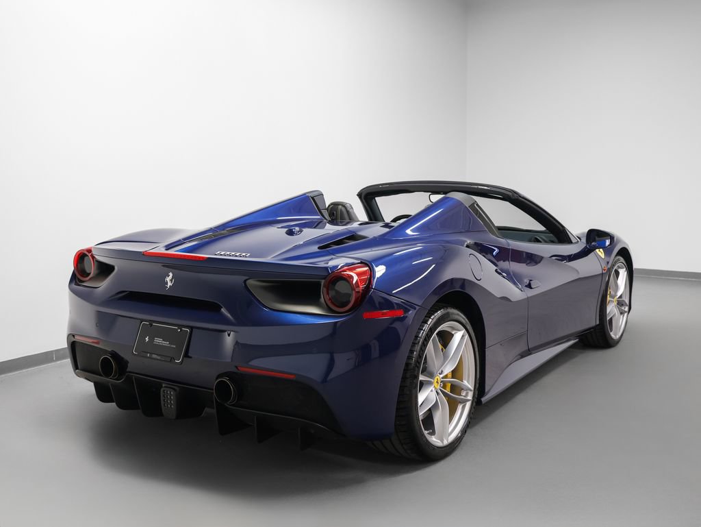 Used 2017 Ferrari 488 Spider image 32