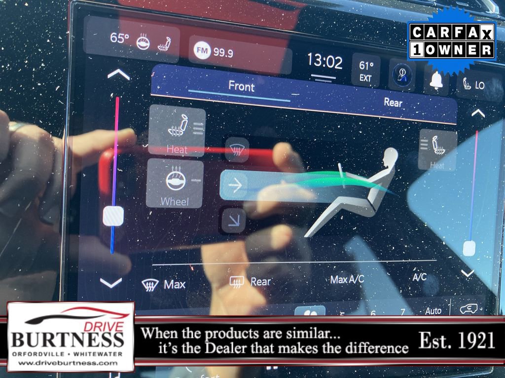 Used 2024 Jeep Grand Cherokee L Laredo image 37