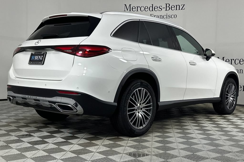 Certified 2026 Mercedes-Benz GLC 300 image 5