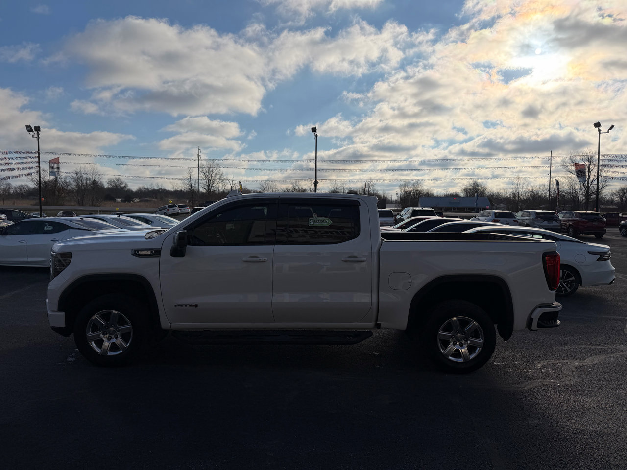 Used 2022 GMC Sierra 1500 AT4 w/ AT4 Preferred Package image 10