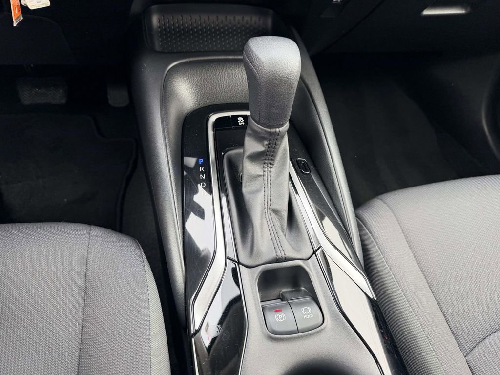 Certified 2022 Toyota Corolla LE w/ Carpet Mat Package (TMS) image 6