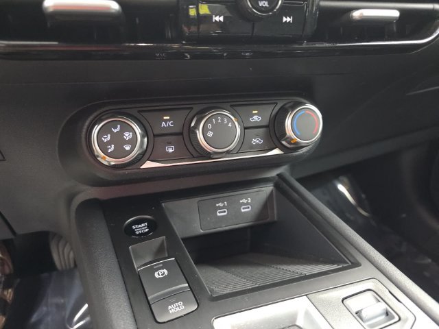 Used 2026 Nissan Kicks S FWD image 24