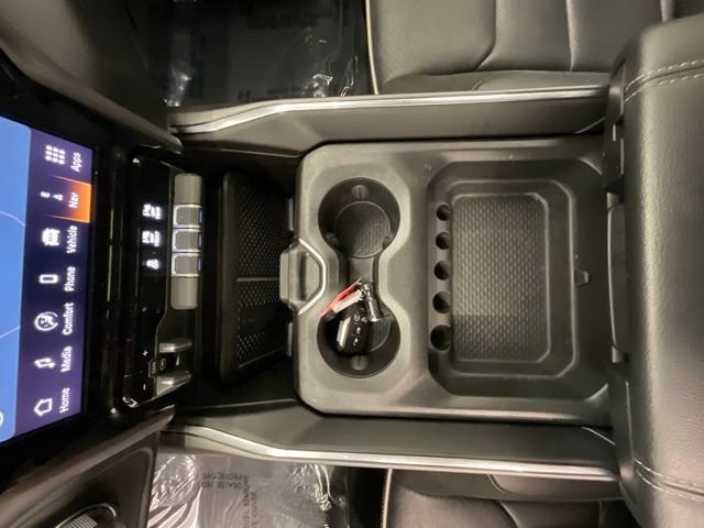 Used 2026 RAM 1500 Laramie AWD/4WD image 21