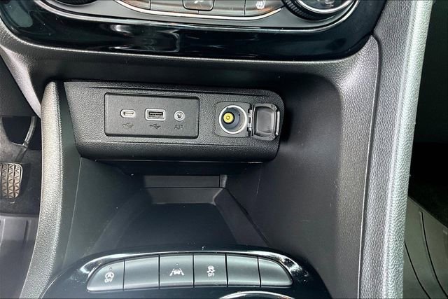 Used 2023 Buick Encore GX Select w/ Experience Buick Package image 15