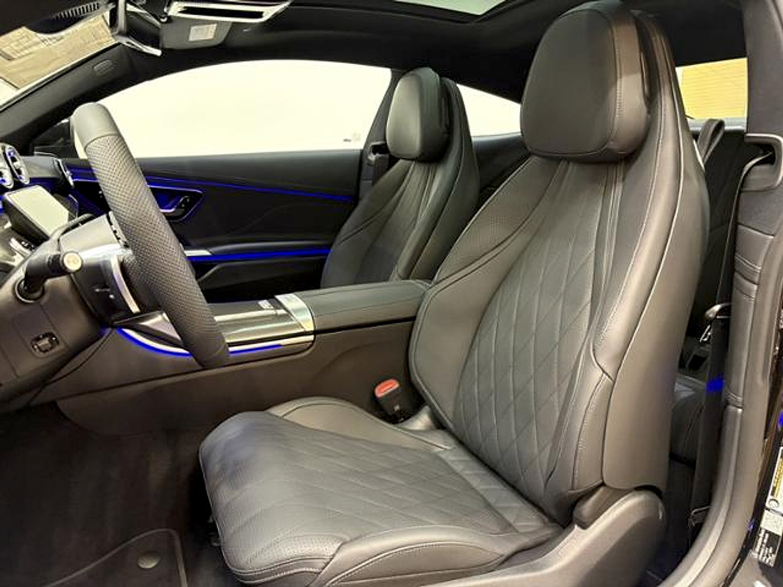 New 2026 Mercedes-Benz CLE 450 4MATIC Coupe image 9