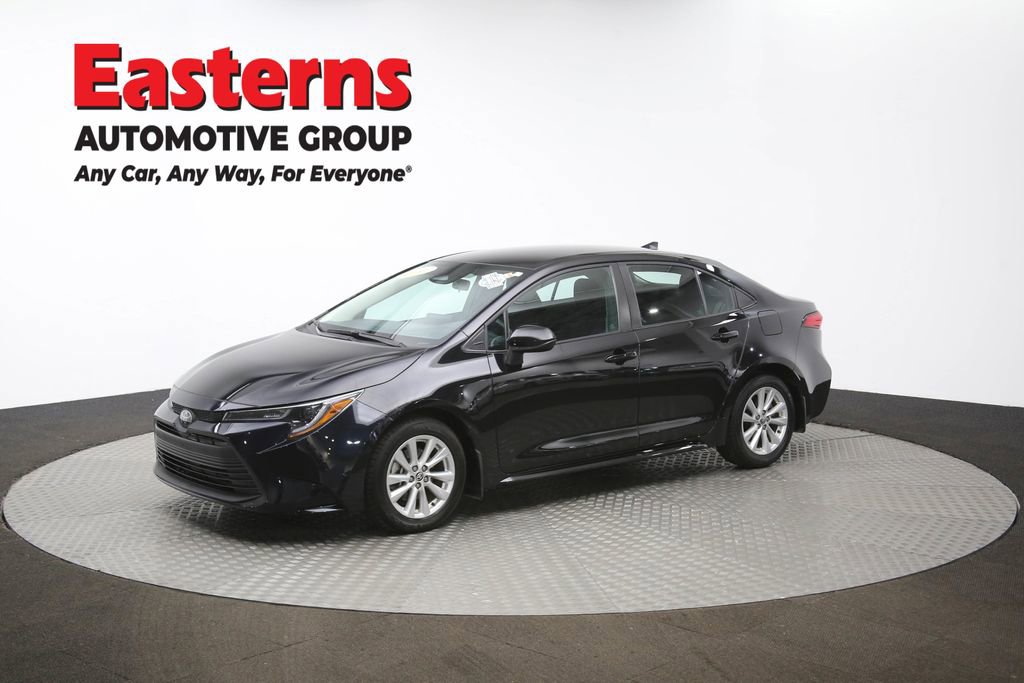 Used 2023 Toyota Corolla LE w/ LE Convenience Package image 56