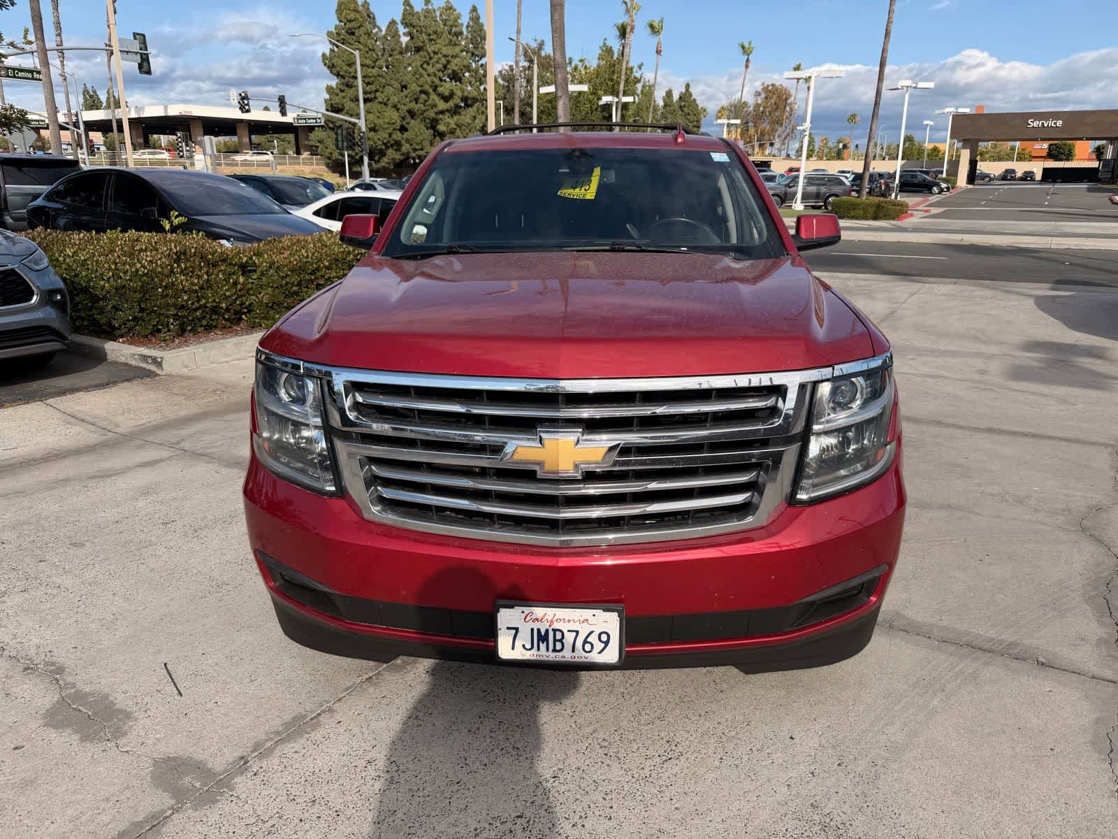 Used 2015 Chevrolet Tahoe LT RWD image 2