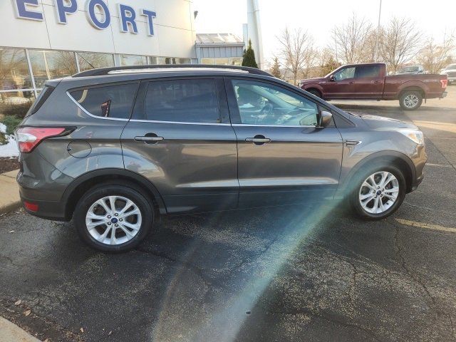 Used 2018 Ford Escape SE image 8